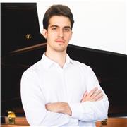 Pianista imparte clases de Piano y ejerce de Pianista Acompañante en Badajoz